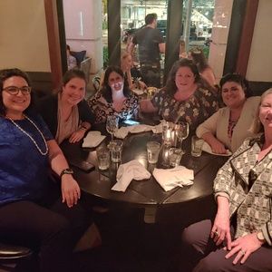 Meet your Posher, Leslie